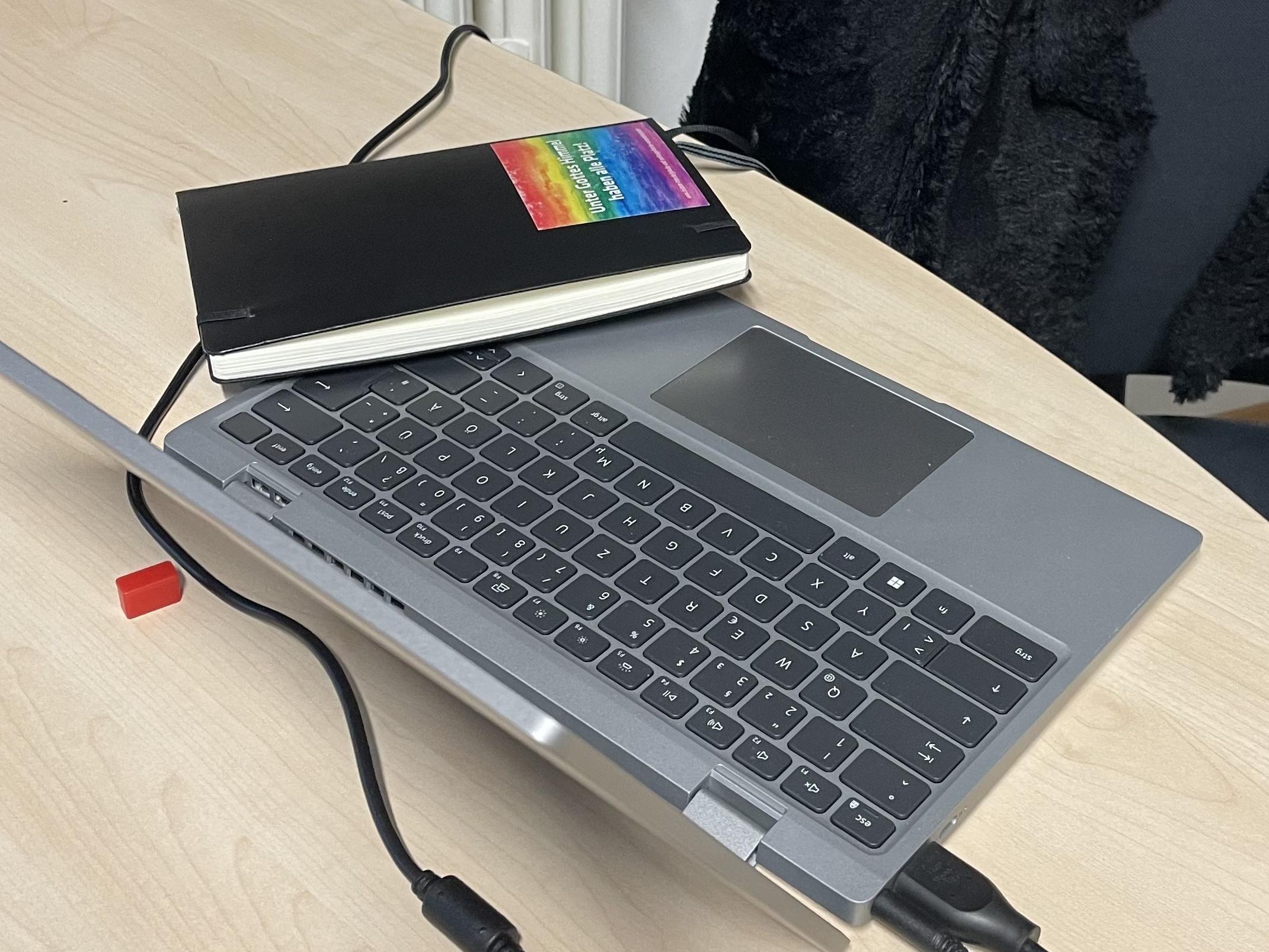 Laptop2