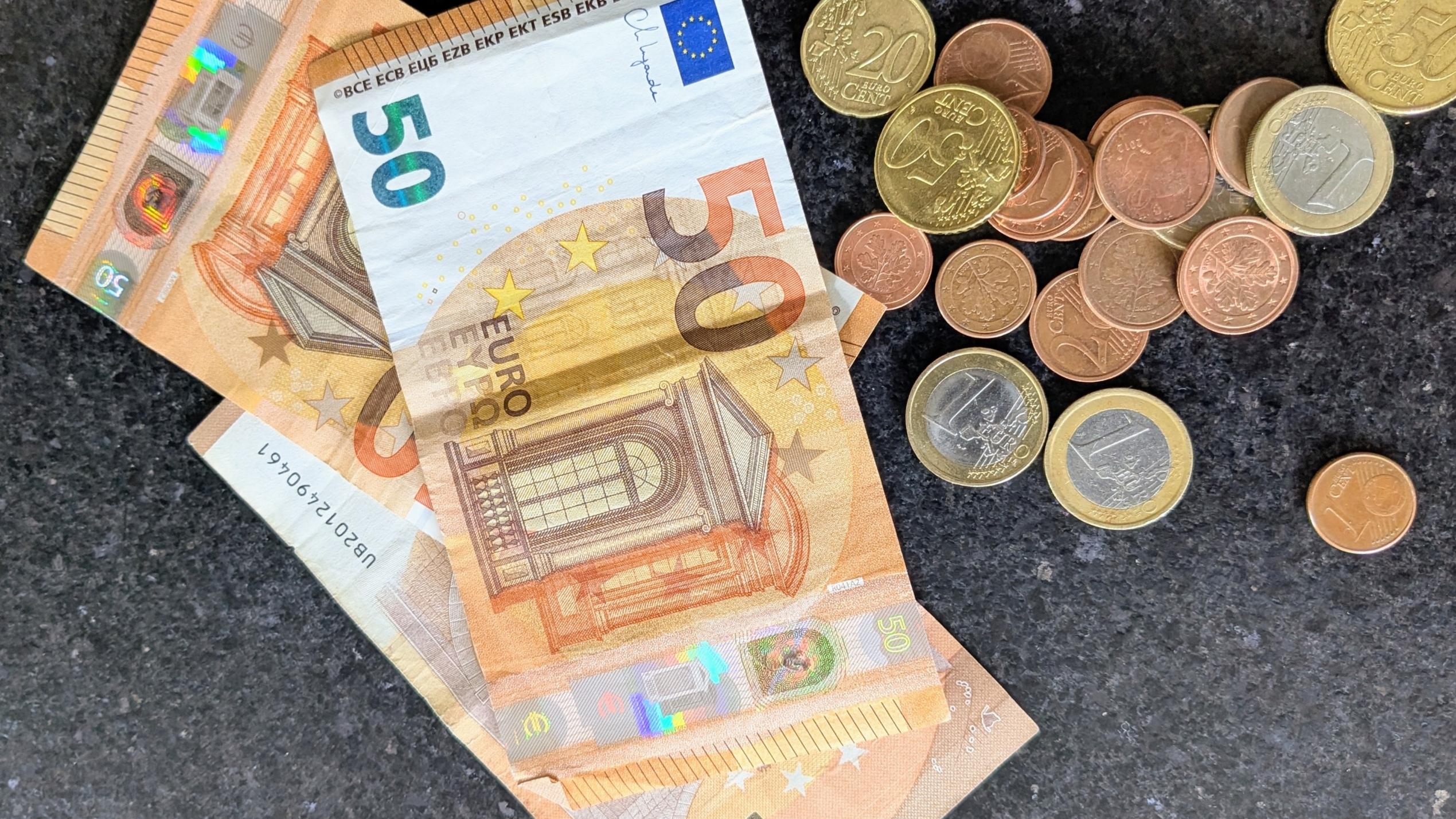 Das Elterngeld wurde seit seiner Einführung im Jahr 2007 nicht an die Inflation angepasst.