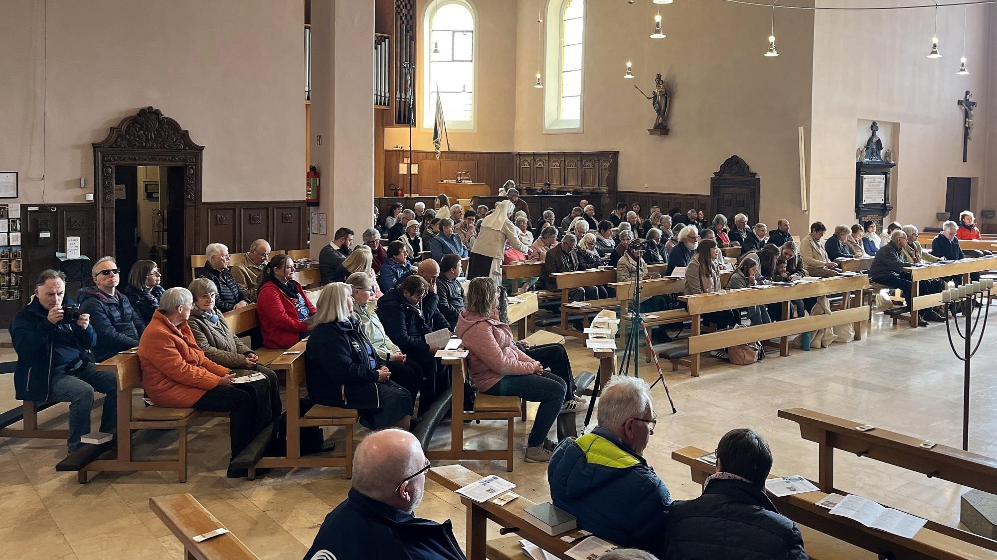 Viele Gläubige versammelten sich zum Medjugorje-Tag in Waxweiler in der Kirche.