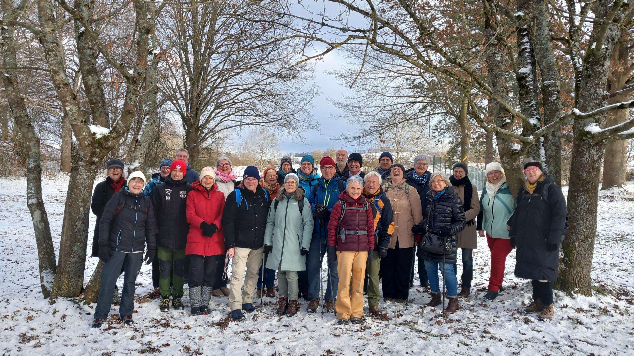 Gruppenbild der Teilnehmenden des „Pilgerwegs der Hoffnung“.