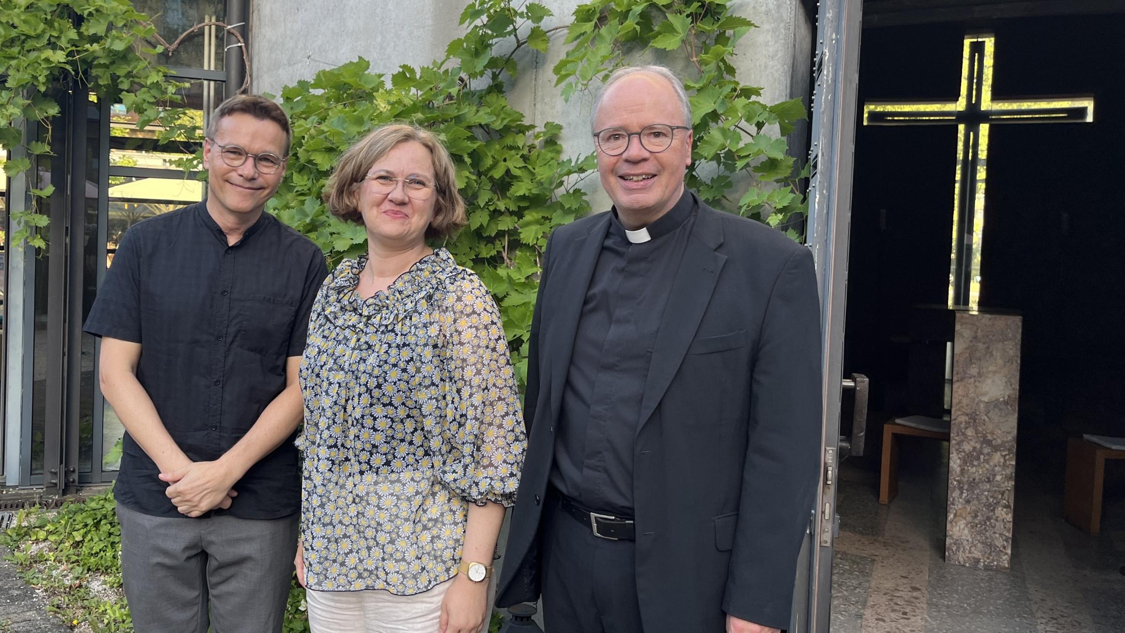 Prof. Dr. Udo Lehmann, Prof. Dr. Urszula Pękala und Bischof Stephan Ackermann (vlnr.)